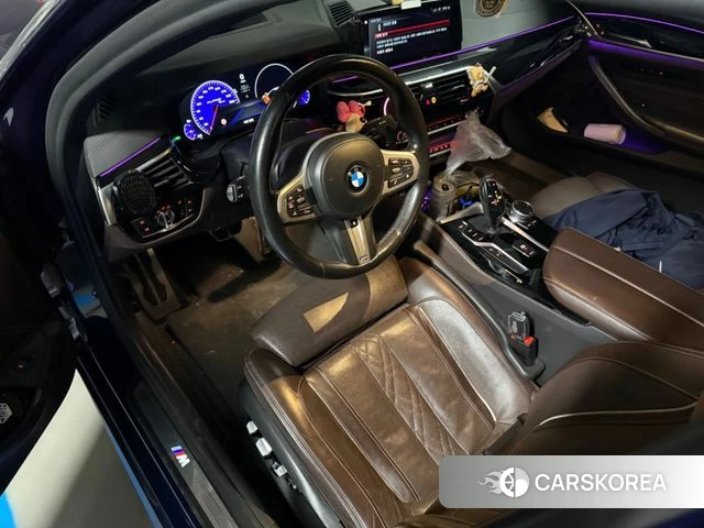 BMW 5 Series (G30) 2019 Синий из Кореи, фото 2