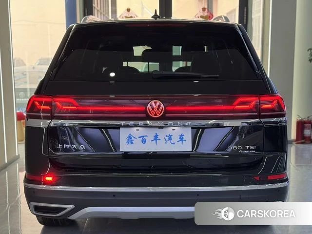 Volkswagen Teramont 2024 Черный из Китая, фото 2