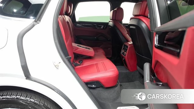 Porsche Cayenne (PO536) 2022 Белый из Кореи, фото 2