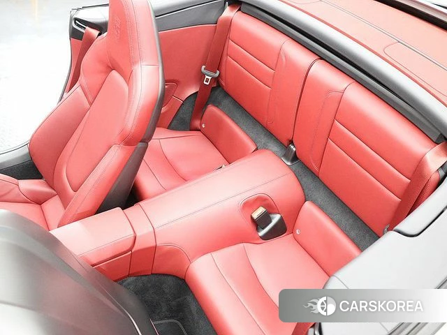 Porsche 911(992) 2023 Жемчужный цвет из Кореи, фото 2