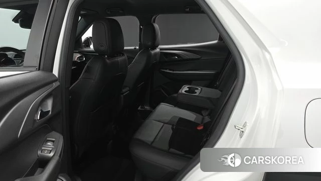 Chevrolet (GM Daewoo) Trailblazer 2021 Белый из Кореи, фото 2