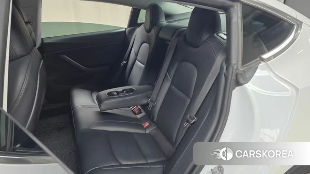 Tesla Model 3 2020 Белый из Кореи, фото 2