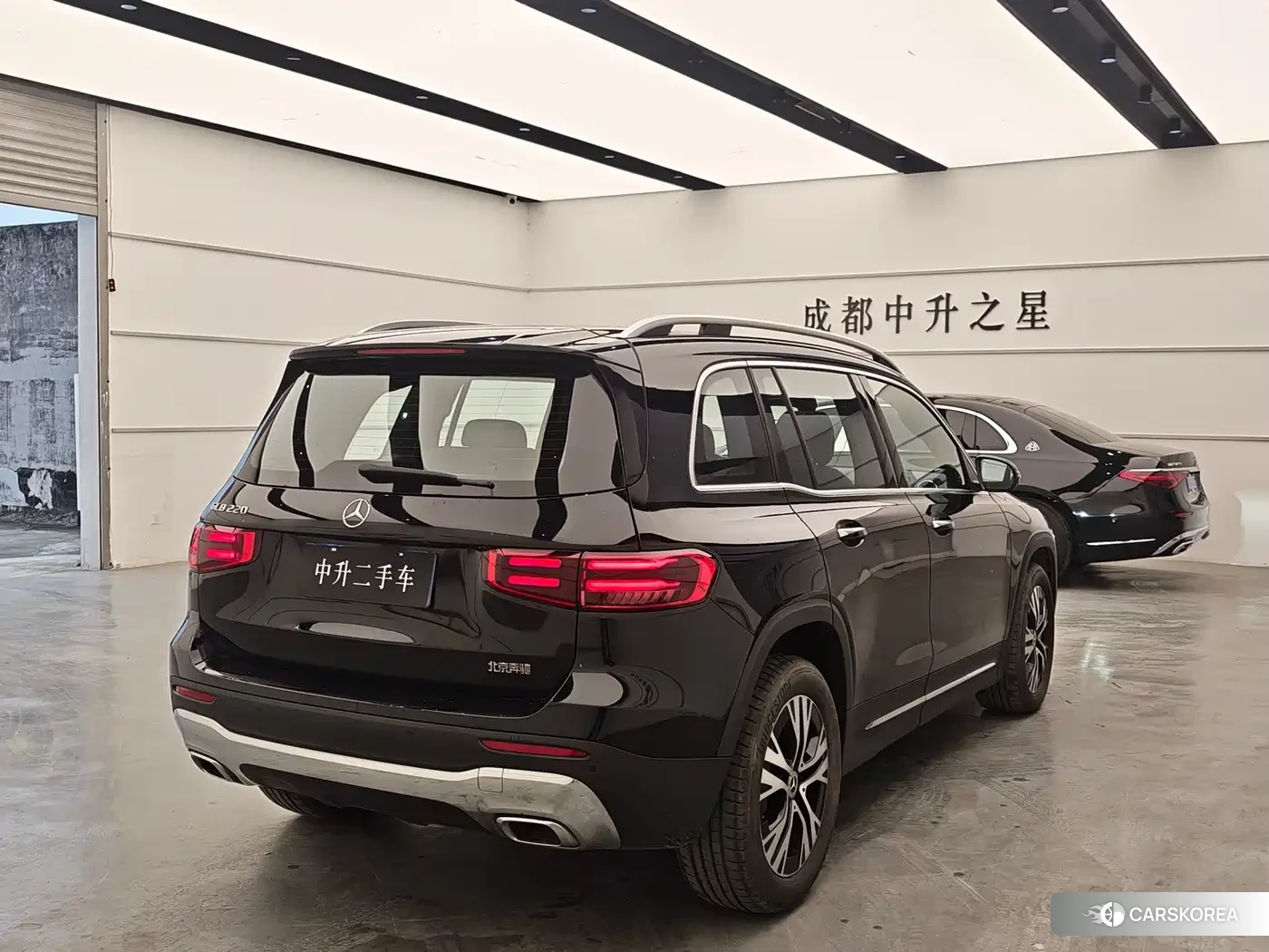 Mercedes-Benz GLB 2024 Черный из Китая, фото 2