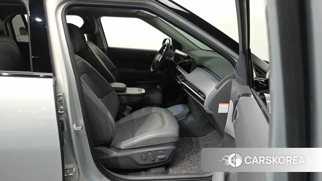 Kia EV3 2025 Серебряный из Кореи, фото 2