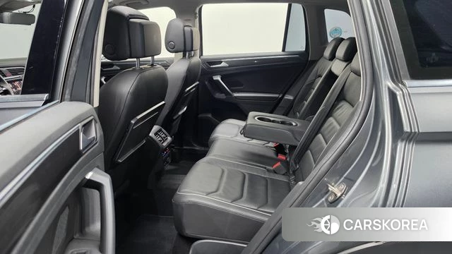 Volkswagen Tiguan second Generation 2020 Серый из Кореи, фото 2