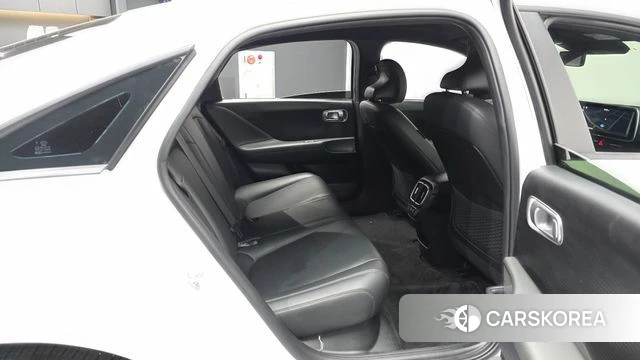 Hyundai Ionic 6 2024 Белый из Кореи, фото 2