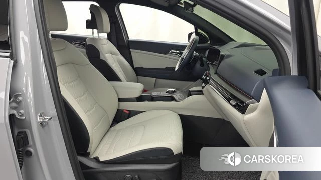 Kia The New Sportage 5th Generation 2026 Серебристо-серый из Кореи, фото 2