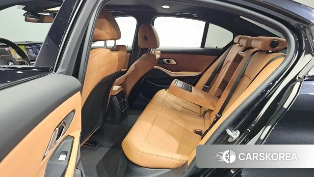 BMW 3 Series (G20) 2024 Черный из Кореи, фото 2