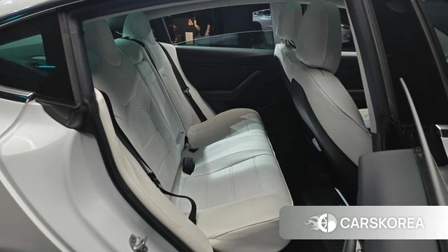 Tesla Model 3 2019 Белый из Кореи, фото 2