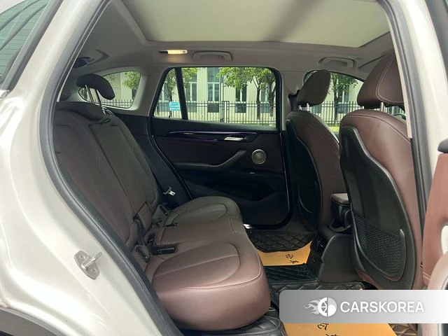 BMW X1 2021 Белый из Китая, фото 2