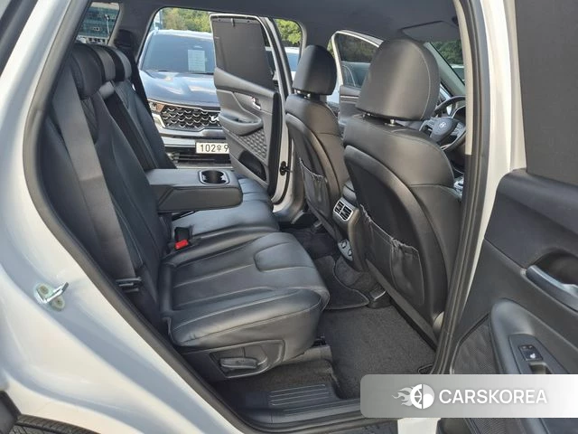 Hyundai The New Santa Fe 2022 Белый из Кореи, фото 2