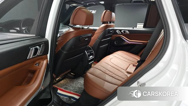 BMW X5 (G05) 2023 Белый из Кореи, фото 2