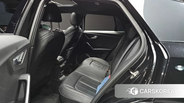 Audi Q2 2023 Черный из Кореи, фото 2