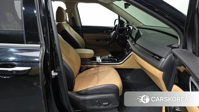 Kia Carnival 4th generation 2023 Черный из Кореи, фото 2
