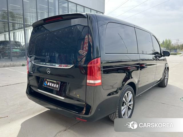 Mercedes-Benz V-Class 2022 Черный из Китая, фото 2