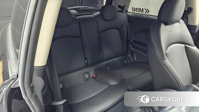 Mini Cooper 2019 Черный из Кореи, фото 2