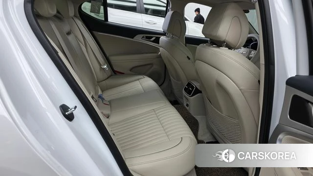 Genesis The New G70 2024 Белый из Кореи, фото 2
