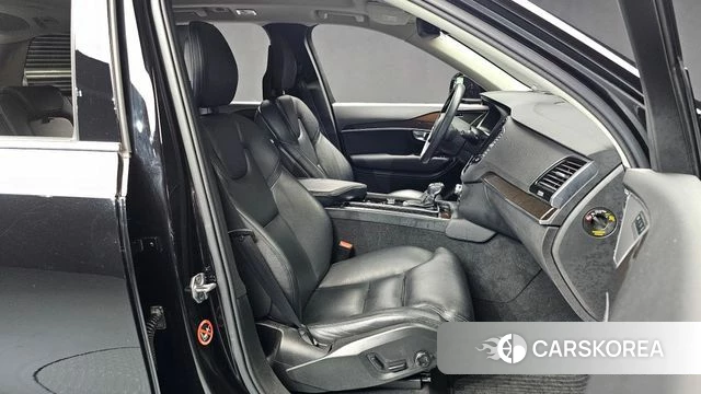 Volvo XC90 second Generation 2018 Черный из Кореи, фото 2