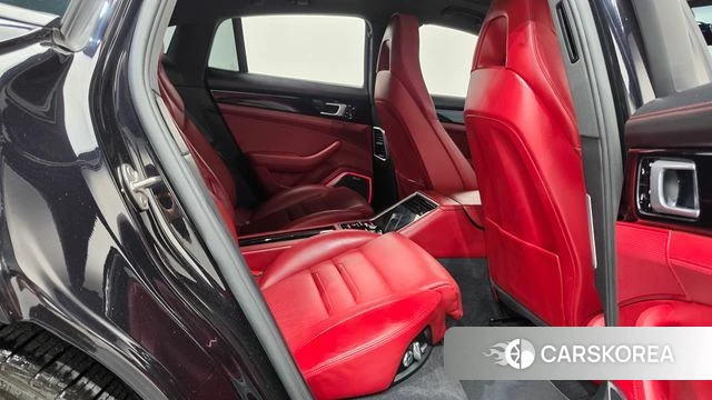 Porsche Panamera (971) 2018 Черный из Кореи, фото 2