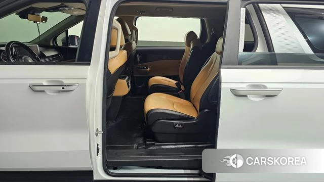 Kia Carnival 4th generation 2020 Белый из Кореи, фото 2