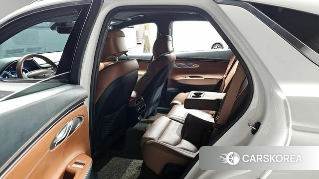 Genesis GV70 2021 Белый из Кореи, фото 2