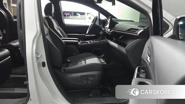 Toyota Sienna 4th Generation 2026 Белый из Кореи, фото 2
