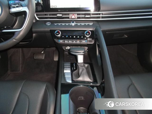Hyundai Avante (CN7) 2022 Черный из Кореи, фото 2