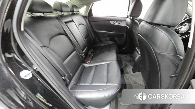 Kia The New K3 2nd generation 2021 Черный из Кореи, фото 2