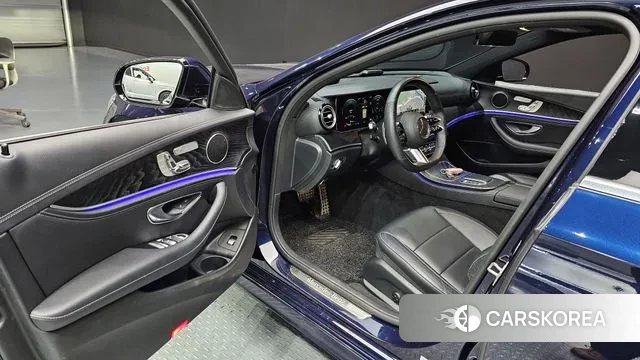 Mercedes-Benz E-Class W213 2020 Синий из Кореи, фото 2