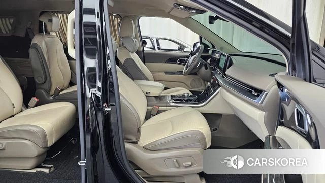 Kia Carnival 4th generation 2021 Черный из Кореи, фото 2