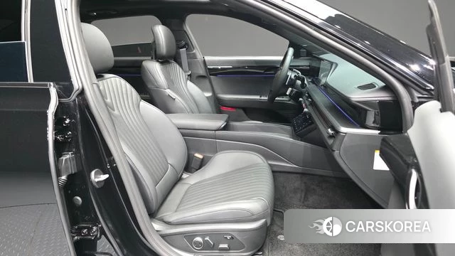 Hyundai Grandeur Hybrid (GN7) 2026 Черный из Кореи, фото 2