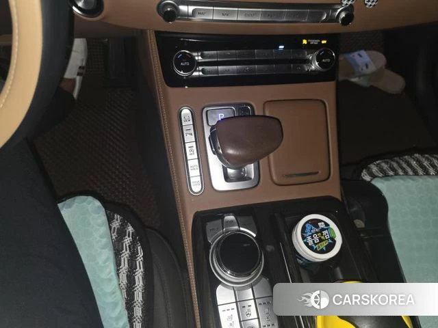 Genesis G90 2019 Черный из Кореи, фото 2