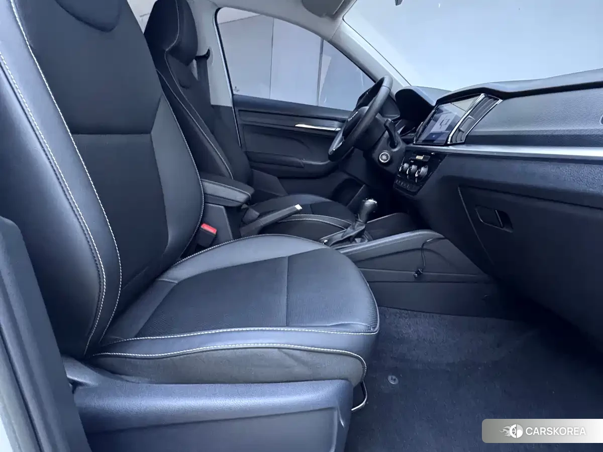 Skoda Kamiq 2023 Белый из Китая, фото 2