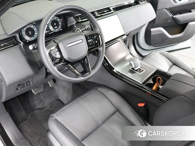 Land Rover Range Rover Velar 2026 Светло-серебряный цвет из Кореи, фото 2