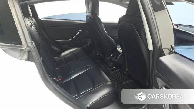 Tesla Model 3 2020 Белый из Кореи, фото 3