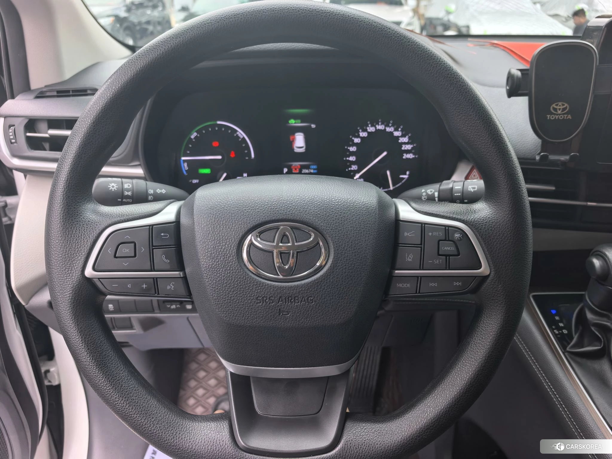 Toyota Granvia 2024 Белый из Китая, фото 2