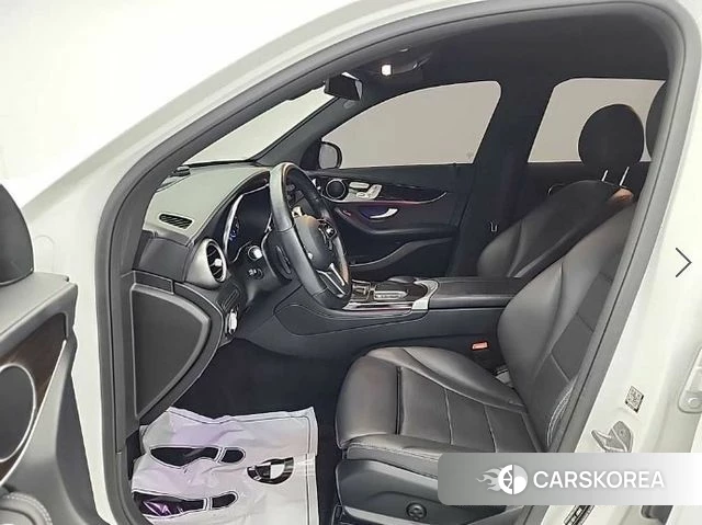 Mercedes-Benz GLC-Class X253 2020 Белый из Кореи, фото 2