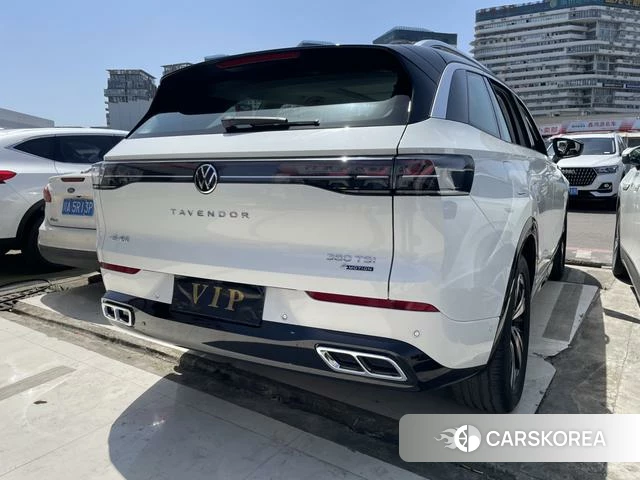 Volkswagen Tavendor 2023 Белый из Китая, фото 2