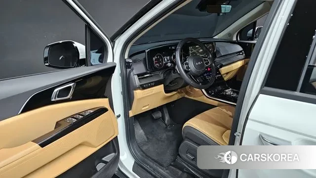 Kia Carnival 4th generation 2023 Белый из Кореи, фото 2