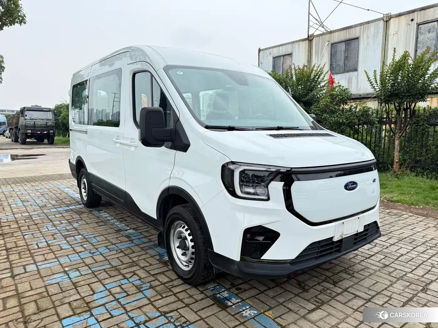 Ford Transit 2023 Белый из Китая, фото 2