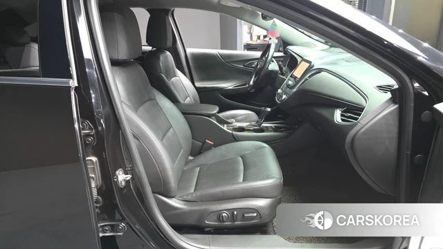 Chevrolet (GM Daewoo) The New Malibu 2019 Черный из Кореи, фото 2