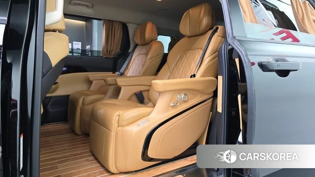 Kia Carnival 4th generation 2023 Черный из Кореи, фото 2