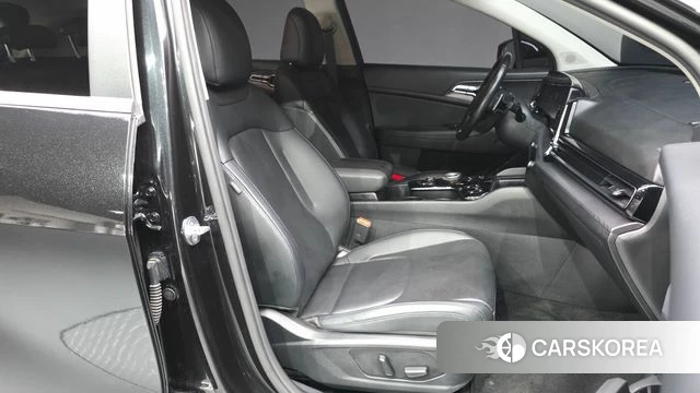 Kia Sportage 5th Generation 2022 Черный из Кореи, фото 2