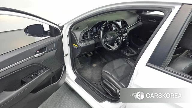 Hyundai The New Avante AD 2019 Белый из Кореи, фото 2