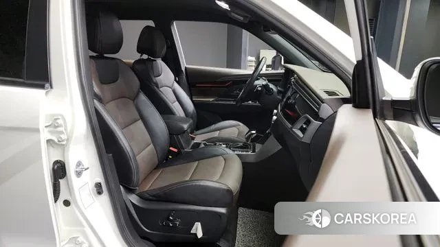 Ssangyong Beautiful Korando 2020 Белый из Кореи, фото 2