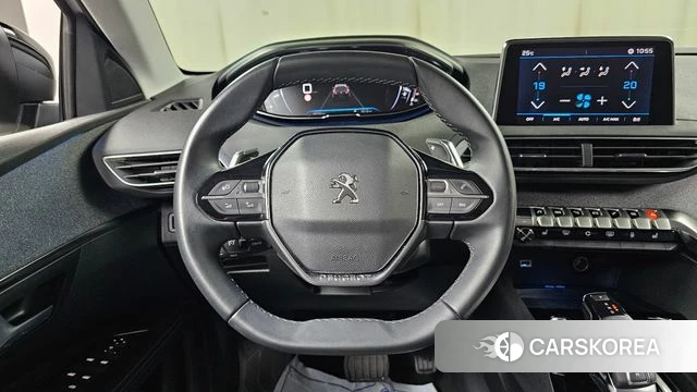 Peugeot 5008 second generation 2021 Белый из Кореи, фото 2