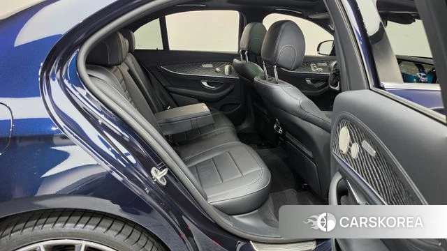 Mercedes-Benz E-Class W213 2022 Синий из Кореи, фото 2