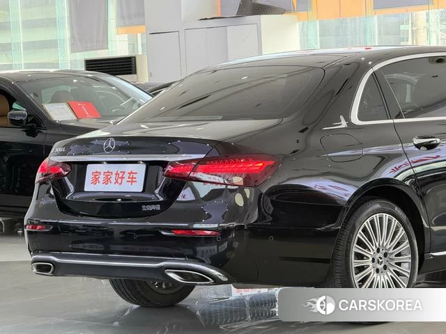 Mercedes-Benz E-Class 2021 Черный из Китая, фото 2