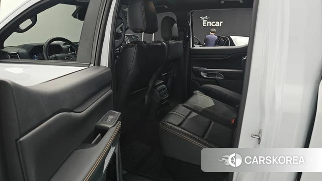 Ford Ranger 4th Generation 2025 Белый из Кореи, фото 2