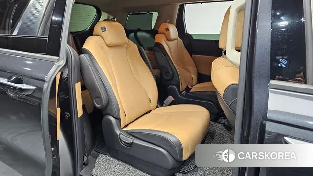 Kia Carnival 4th generation 2022 Серый из Кореи, фото 2
